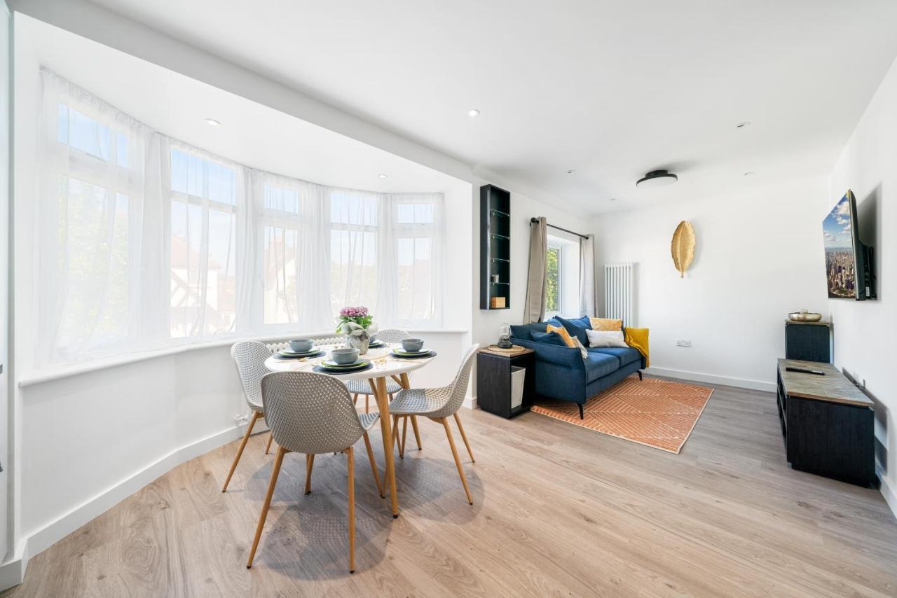 Апартаменти Newly Refurbished 2 Bed Flat Мілл-Хілл Екстер'єр фото